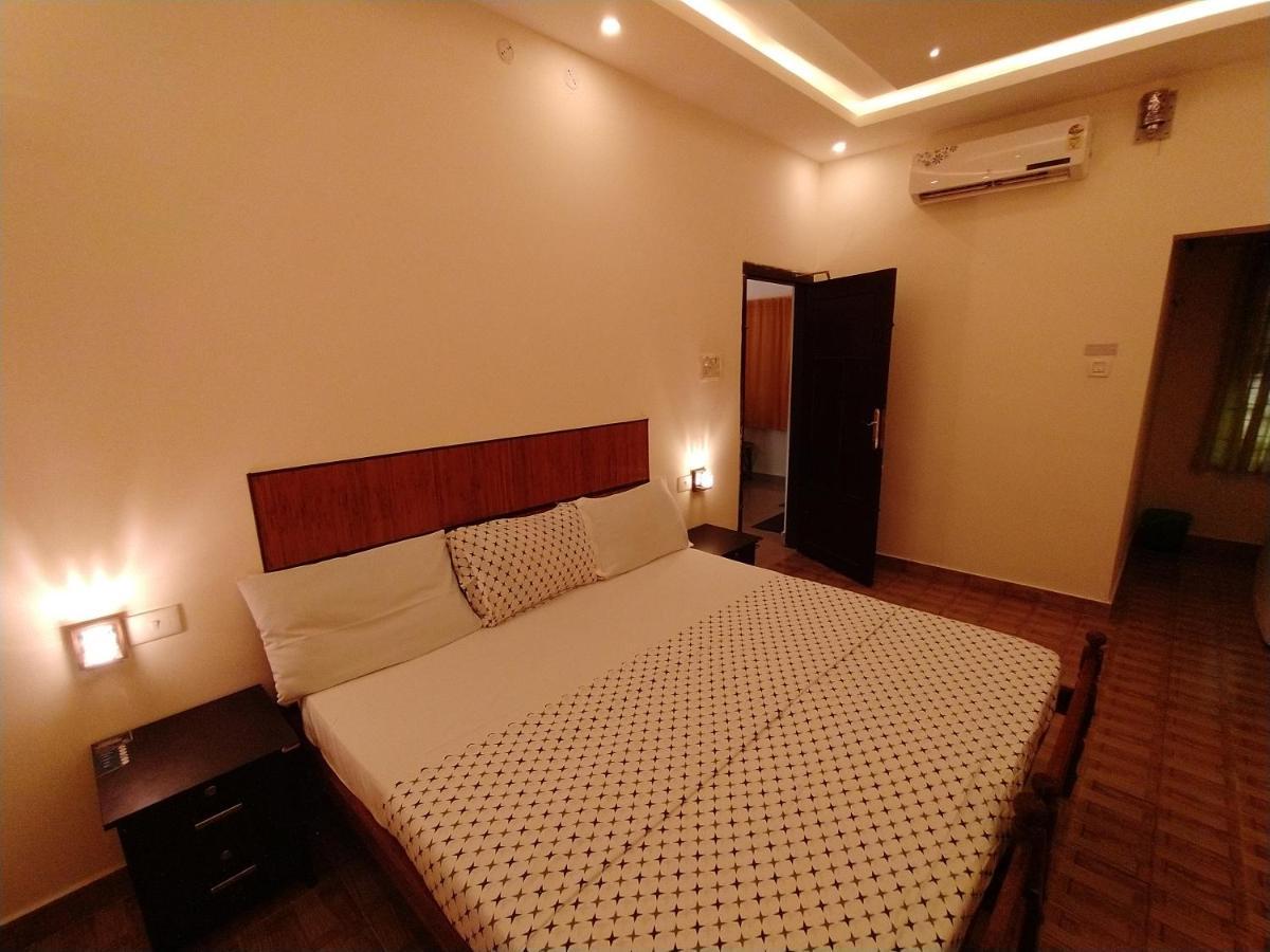 Swasthi Griha Villa Aranmula Eksteriør billede