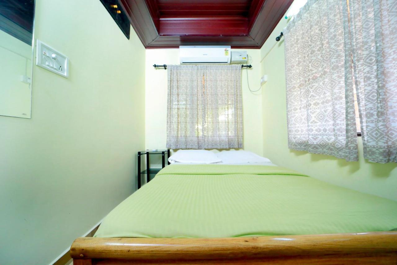 Swasthi Griha Villa Aranmula Eksteriør billede
